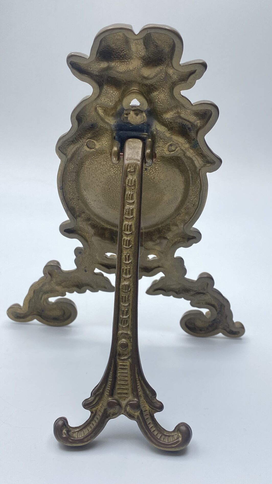PAIO DI PORTAOROLOGI DA TASCHINO, PER COMODINO O SCRITTOIO, IN BRONZO DORATO. FRANCIA, XIX sec. - immagine 16
