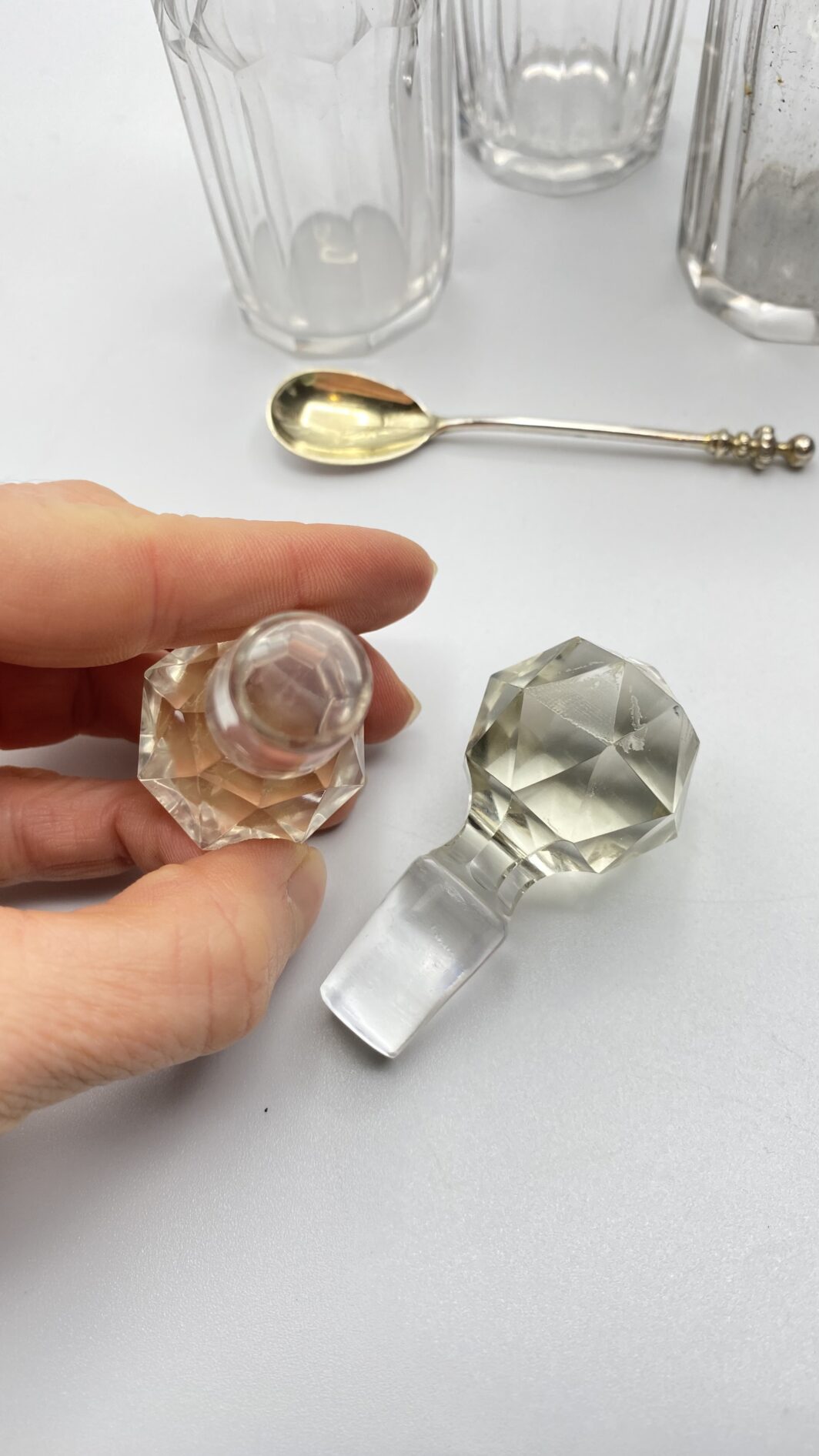 ANTICHISSIMA CRUETTE IN ARGENTO E CRISTALLO, BOLLI CITTA' DI LONDRA, 1757 - immagine 21