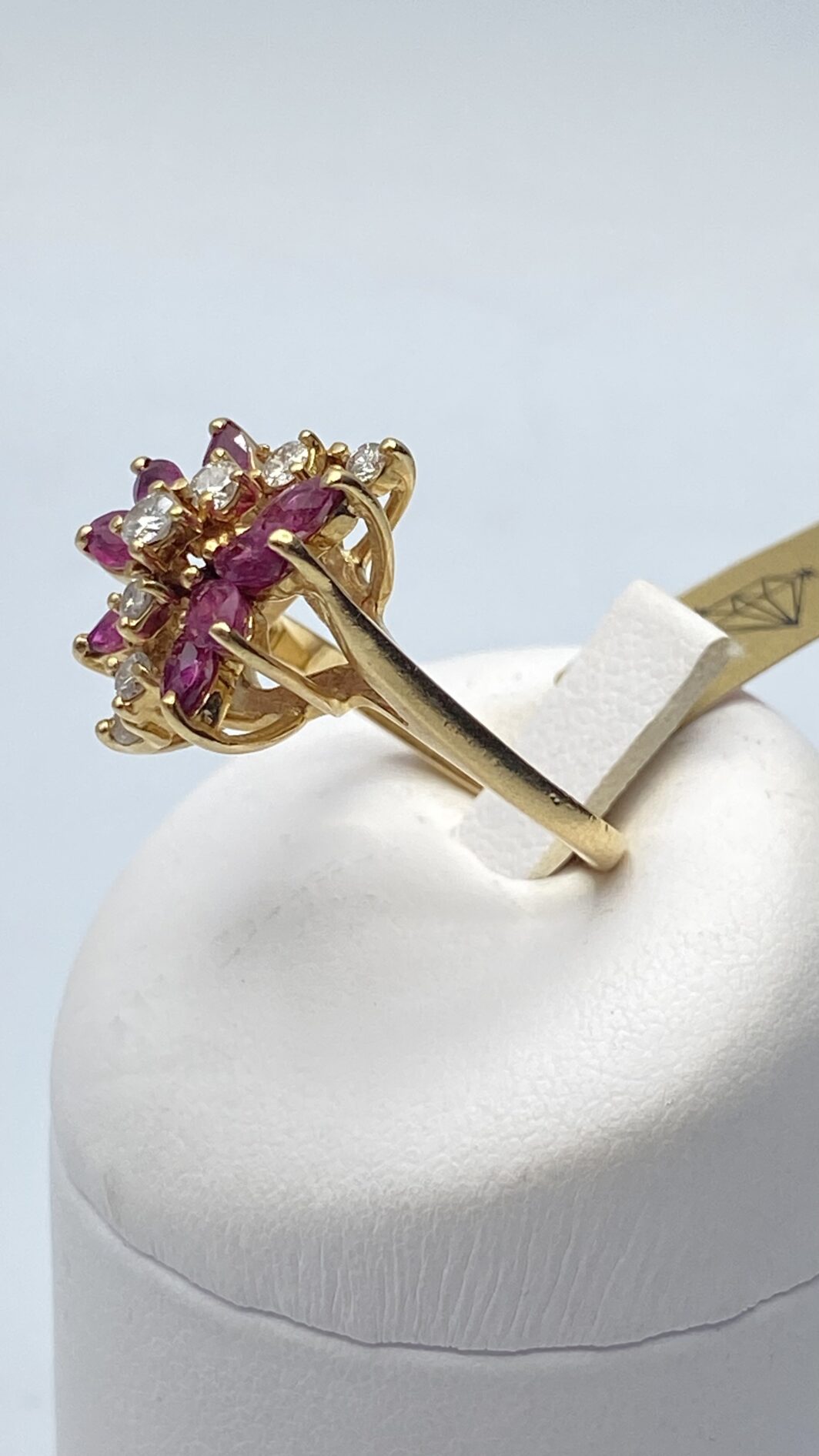 ANELLO VINTAGE ANNI ‘50, CON RUBINI E BRILLANTI, IN ORO 14KT. - immagine 10