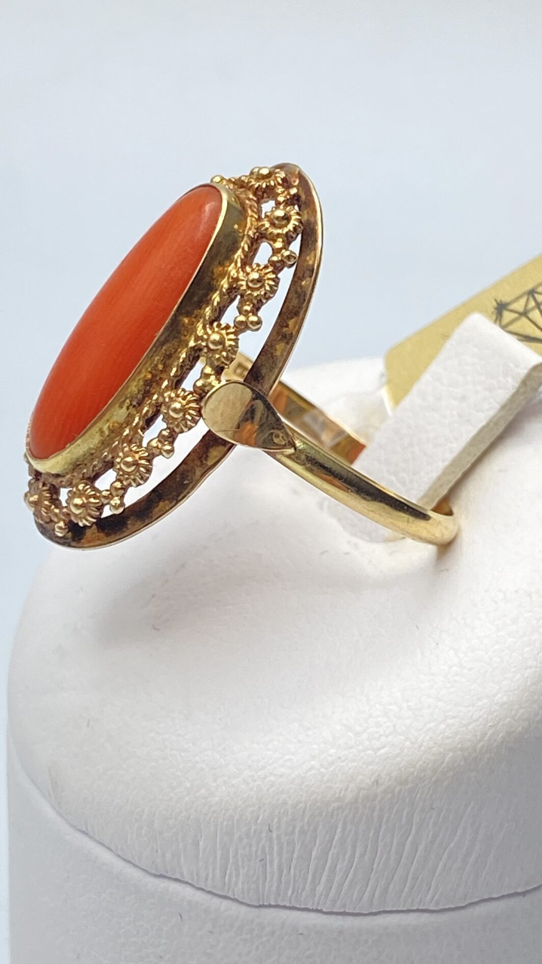 ANELLO IN ORO 14KT E CORALLO. EPOCA NAPOLEONE III. FRANCIA, XIX sec. - immagine 8