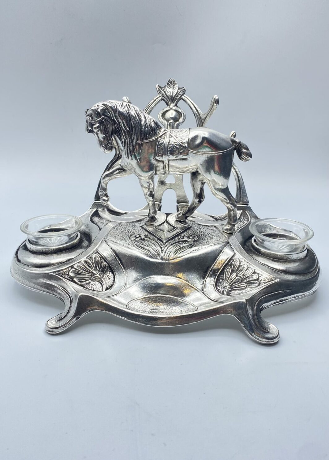 CALAMAIO ART NOUVEAU IN BRONZO ARGENTATO. FINE XIX sec.
