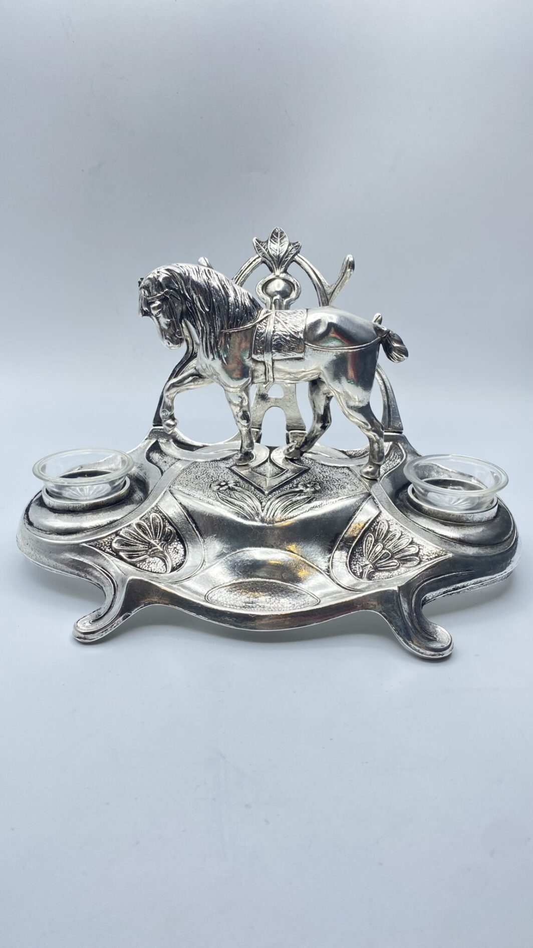 CALAMAIO ART NOUVEAU IN BRONZO ARGENTATO. FINE XIX sec.