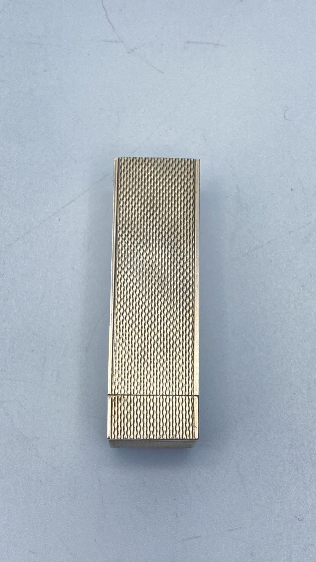 PORTAROSSETTO IN ARGENTO 800, SPECCHIETTO CON APERTURA A SCATTO E CABOCHON DI CORNIOLA. OREFICERIA ITALIANA ANNI ‘20. EDIZIONE LIMITATA - immagine 12