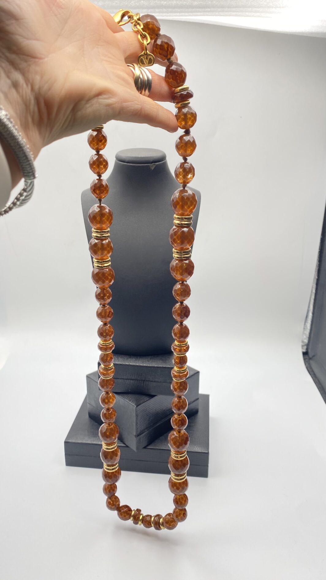 VALENTINO GARAVANI. COLLIER VINTAGE ANNI ‘80. - immagine 7
