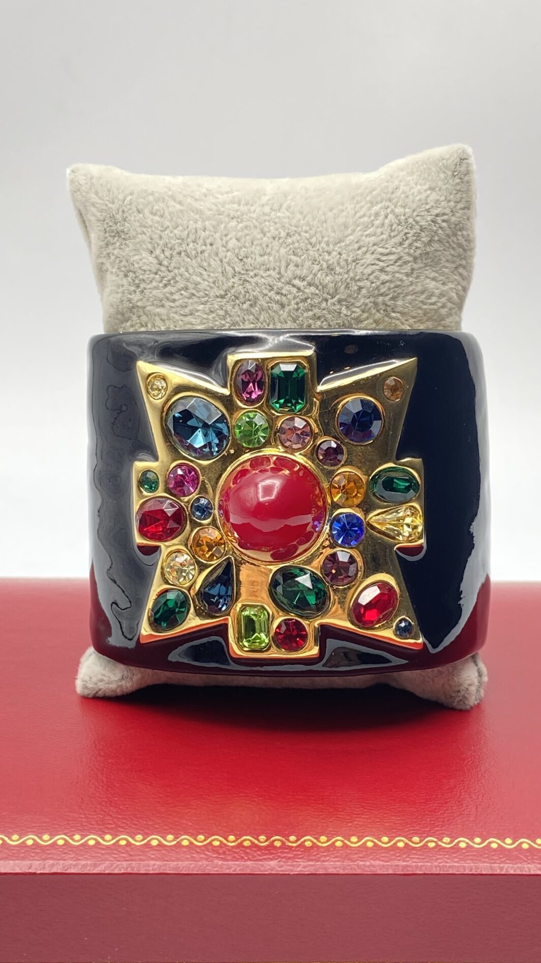 KENNETH JAY LANE. BRACCIALE A MANETTA. U.S.A. VINTAGE ANNI ‘60