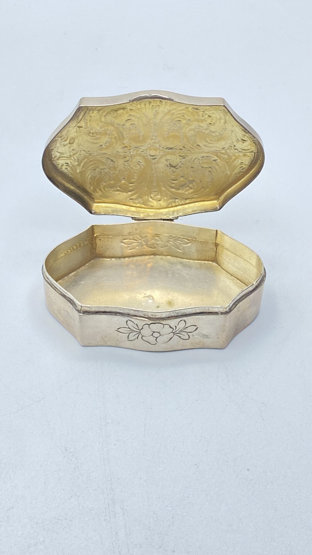 SCATOLA IN ARGENTO. ITALIA, METÀ DEL XIX sec. - immagine 9