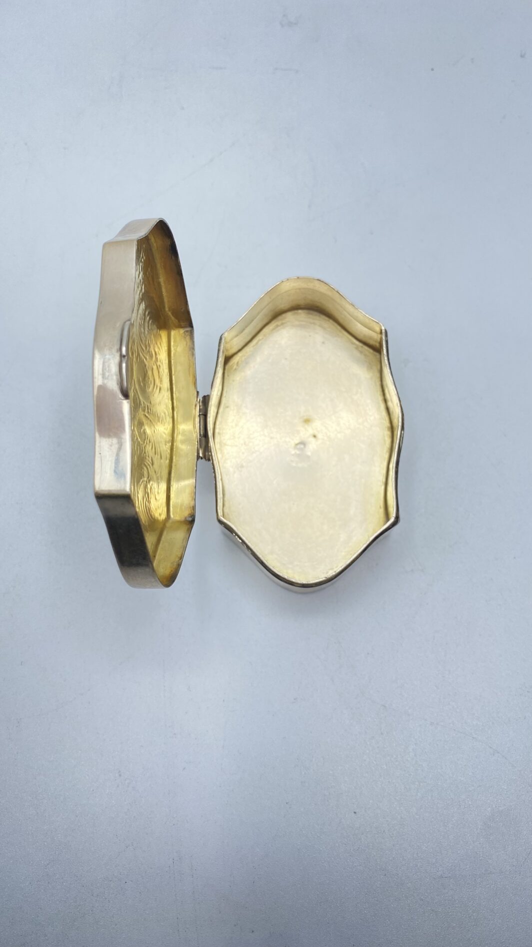 SCATOLA IN ARGENTO. ITALIA, METÀ DEL XIX sec. - immagine 5