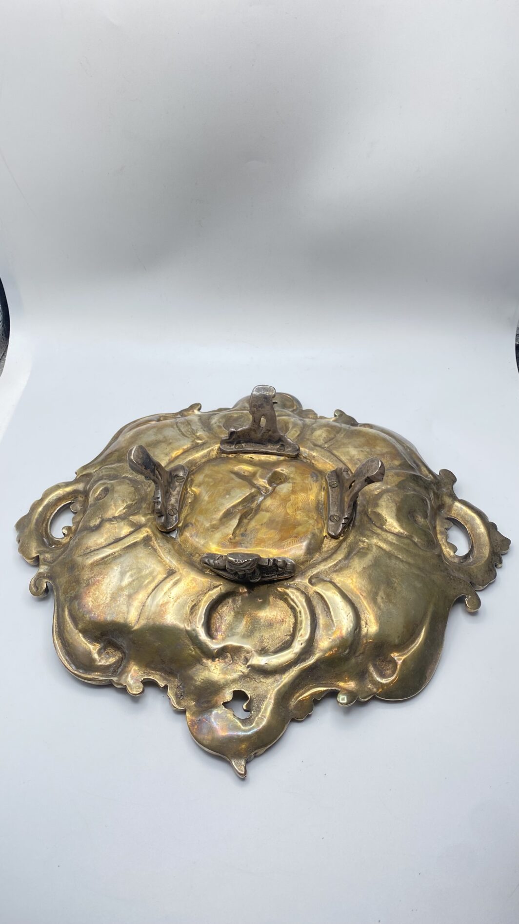 CENTROTAVOLA IN BRONZO. FRANCIA, FINE XIX sec. - immagine 3