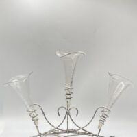RAFFINATA EPERGNE IN SHEFFIELD E CRISTALLO. EPOCA VITTORIANA, XIX sec. - immagine 25