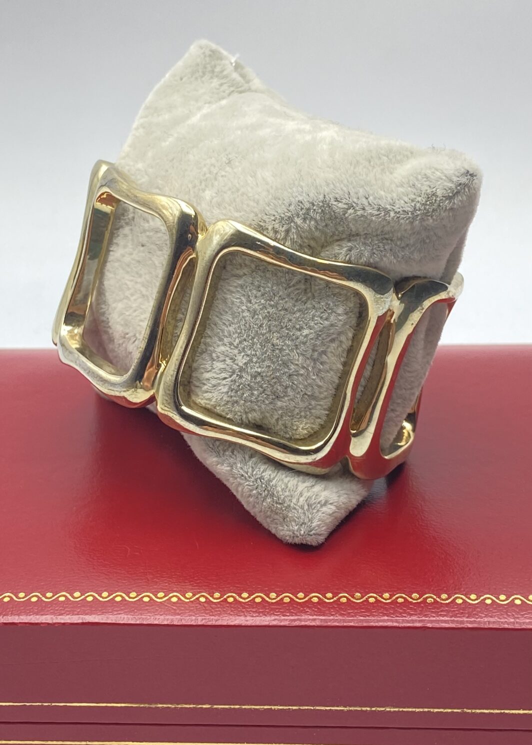 BRACCIALE FIRMATO MONET. USA, BIGIOTTERIA VINTAGE ANNI ‘40/‘50.