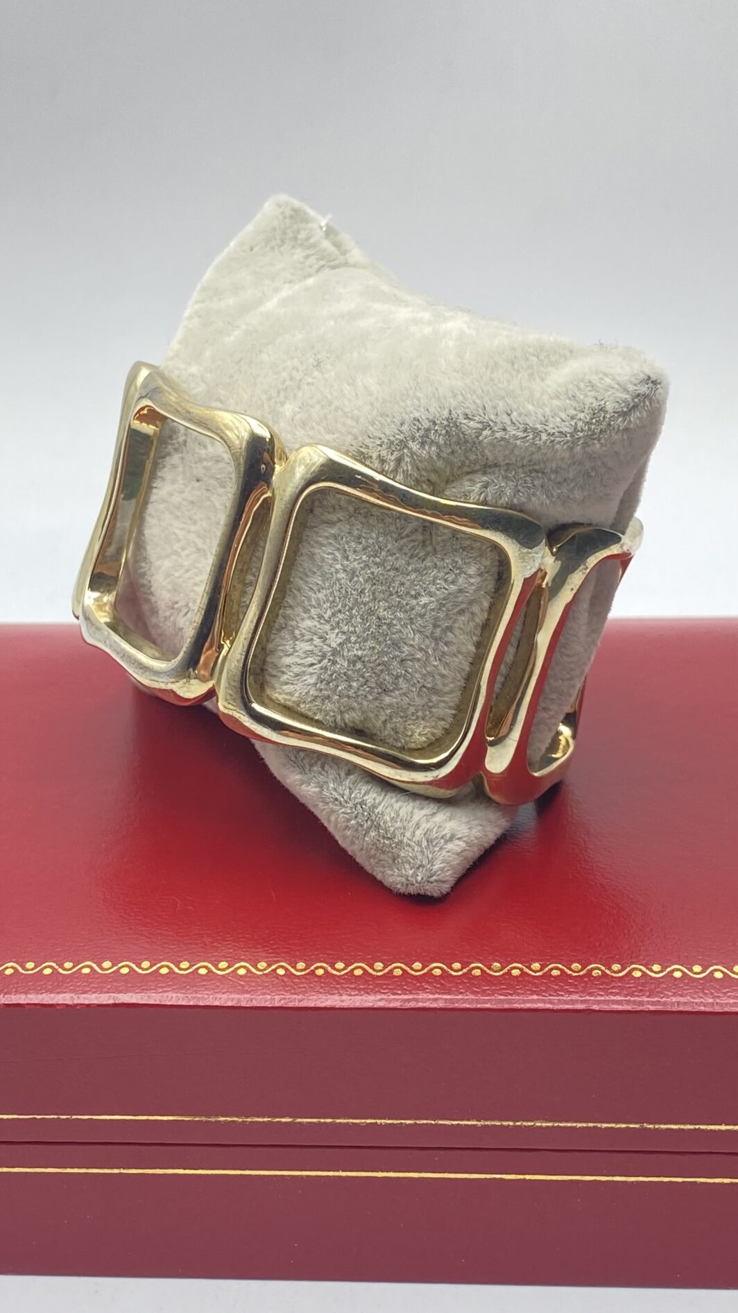 BRACCIALE FIRMATO MONET. USA, BIGIOTTERIA VINTAGE ANNI ‘40/‘50.