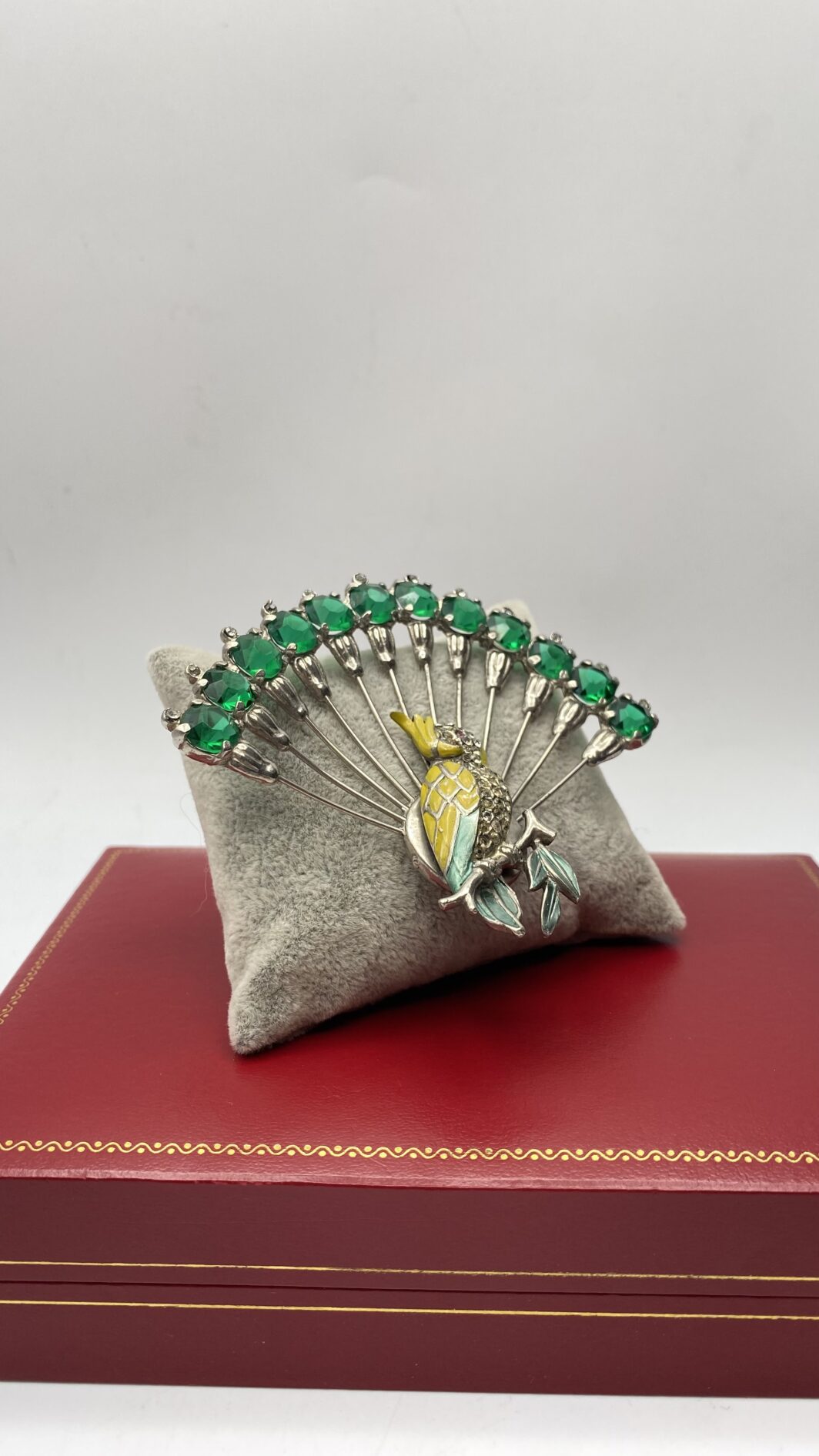 SPILLA ART DECO. BIGIOTTERIA VINTAGE. USA ANNI ‘30. - immagine 2