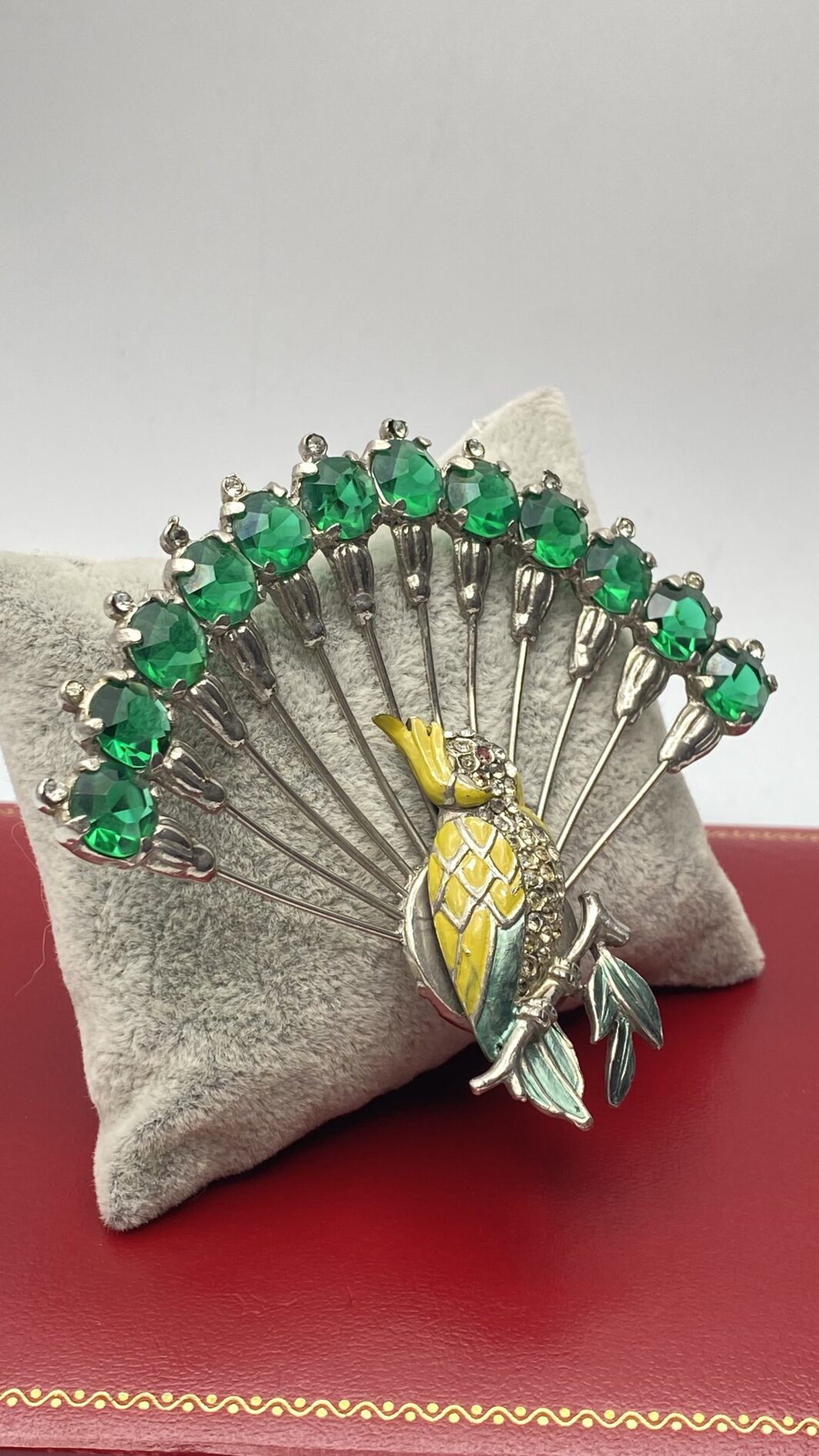 SPILLA ART DECO. BIGIOTTERIA VINTAGE. USA ANNI ‘30. - immagine 5