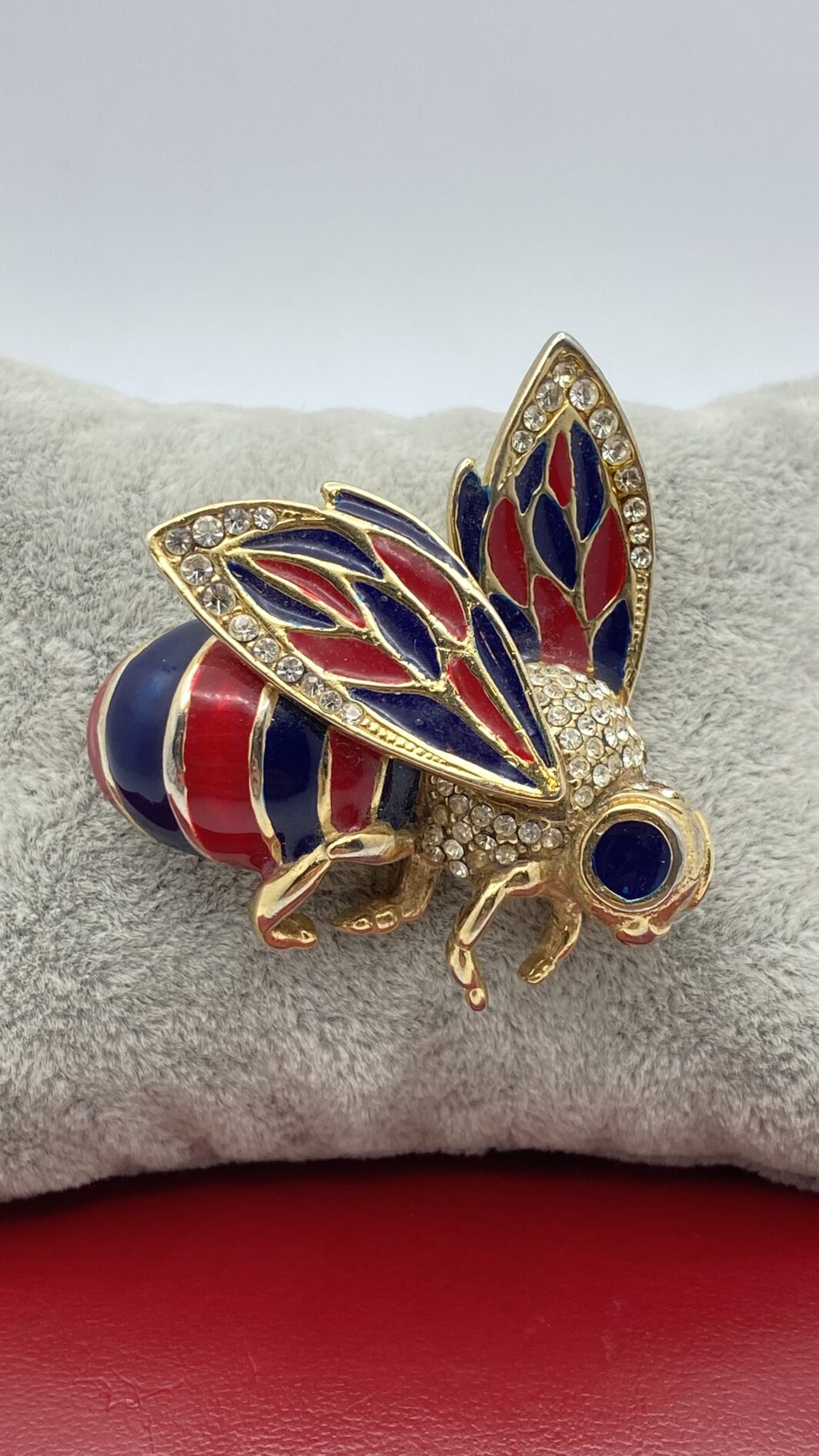 CASCIO BIJOUX. SPILLA CON APE. BIGIOTTERIA ANNI ‘50.