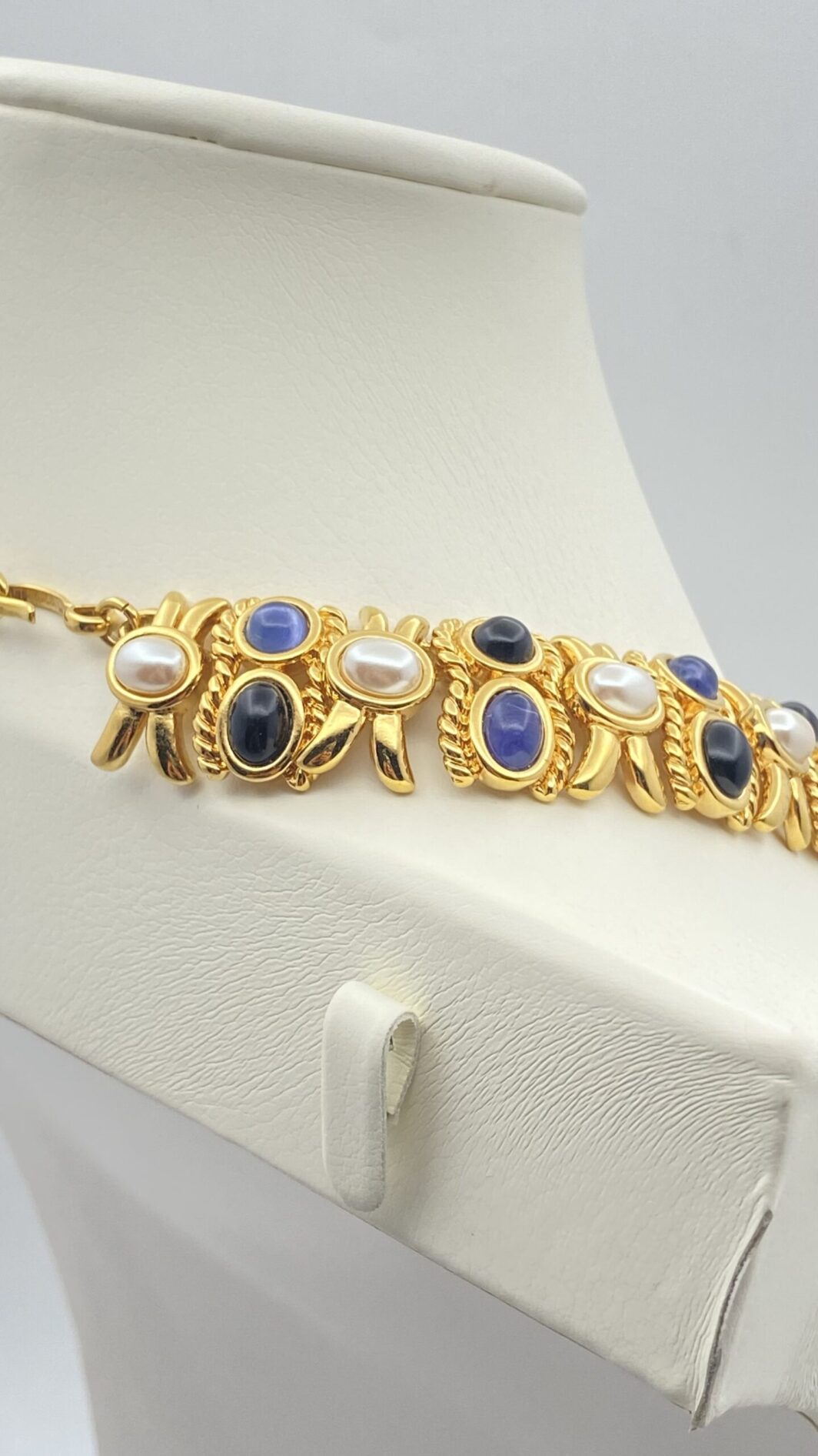 “MONET”. COLLIER. BIGIOTTERIA VINTAGE ANNI ‘70. - immagine 5
