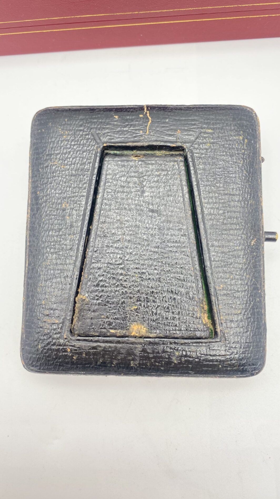 ARGENTO E ORO. OROLOGIO DEL 1892 CON PORTAOROLOGIO DATATO 1908. - immagine 20
