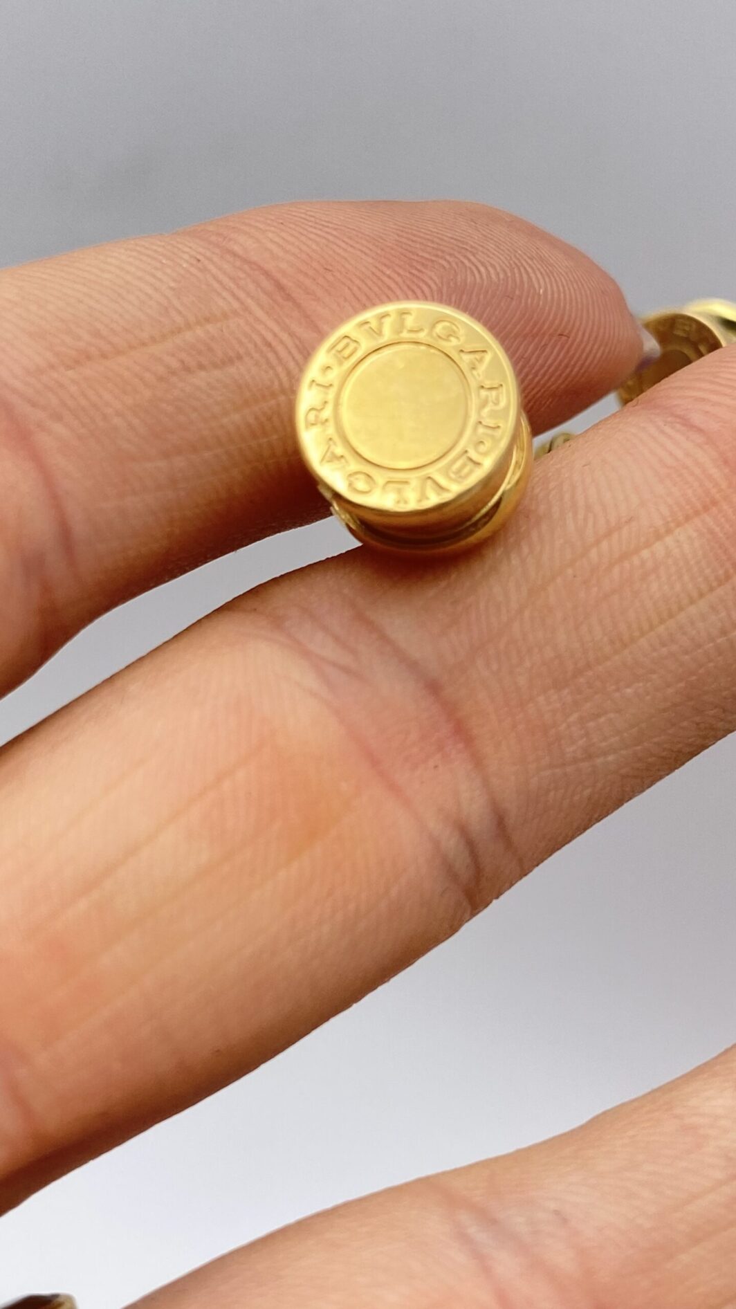 BULGARI B.ZERO 2. ORECCHINI IN ORO 18KT. - immagine 10