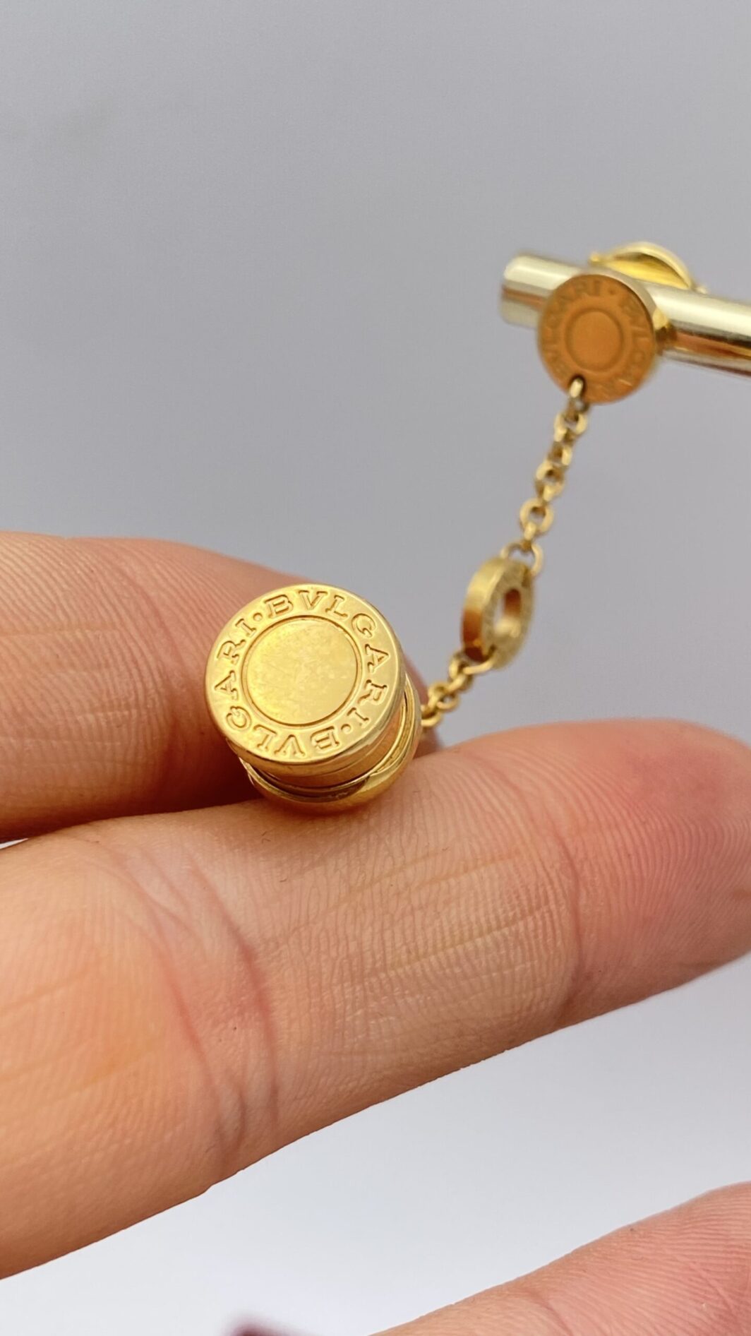 BULGARI B.ZERO 2. ORECCHINI IN ORO 18KT. - immagine 9