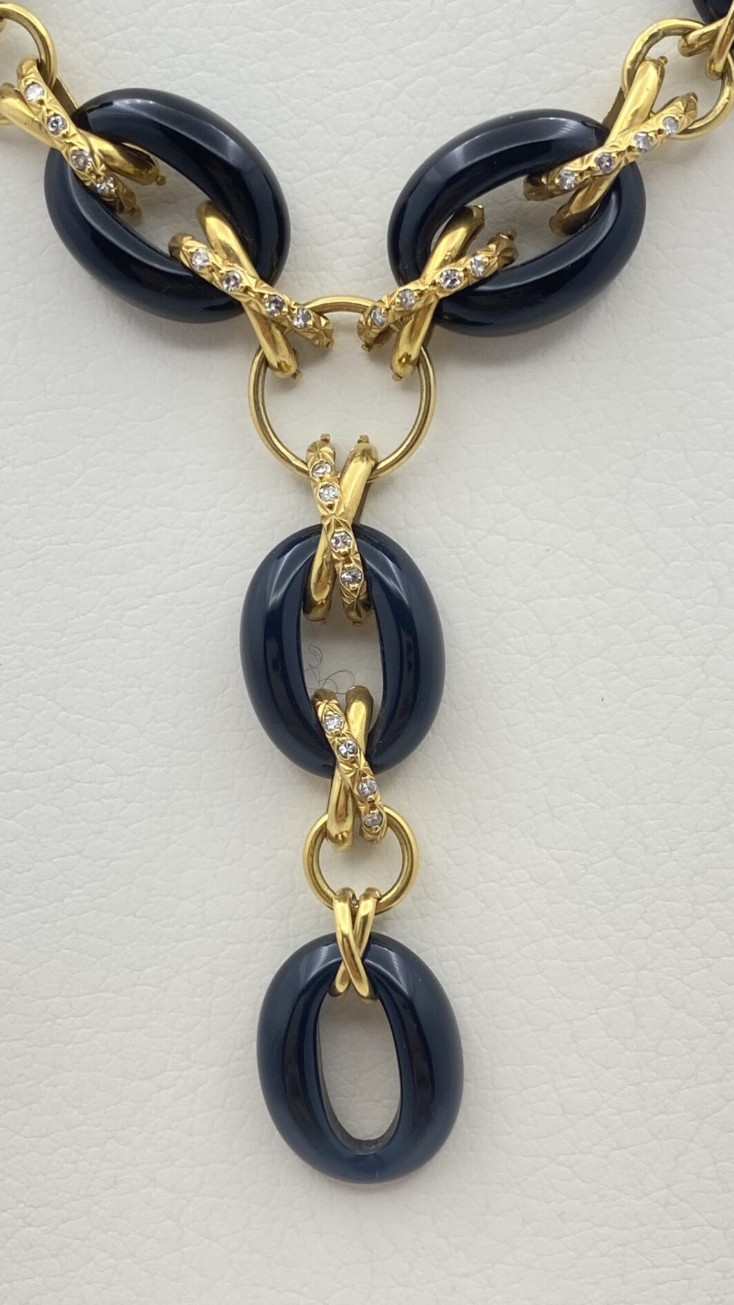 ORO 18KT, ONICE E BRILLANTI. COLLANA VINTAGE ANNI ‘60 - immagine 4