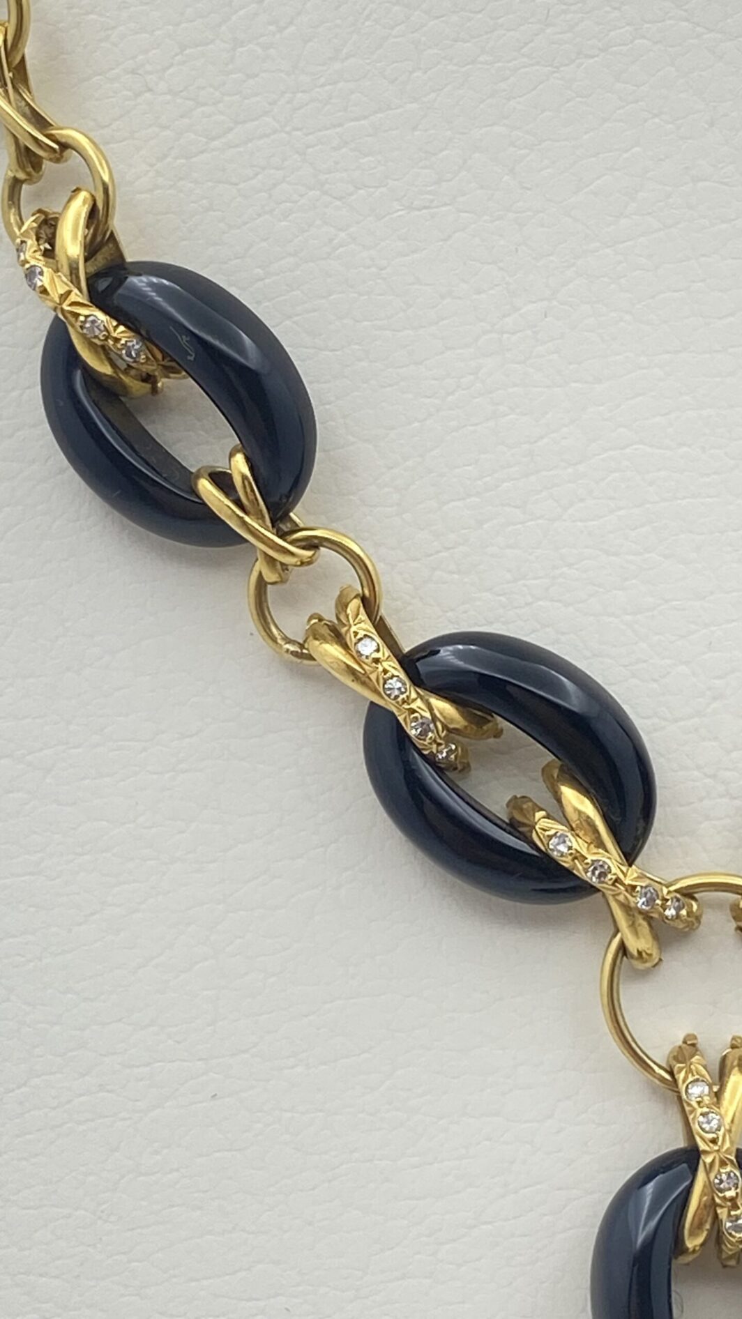 ORO 18KT, ONICE E BRILLANTI. COLLANA VINTAGE ANNI ‘60 - immagine 9