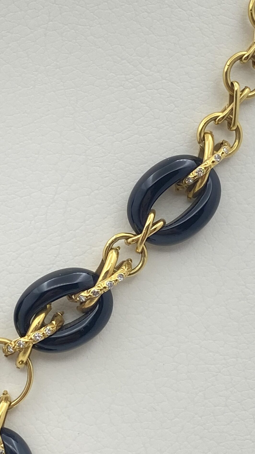 ORO 18KT, ONICE E BRILLANTI. COLLANA VINTAGE ANNI ‘60 - immagine 8