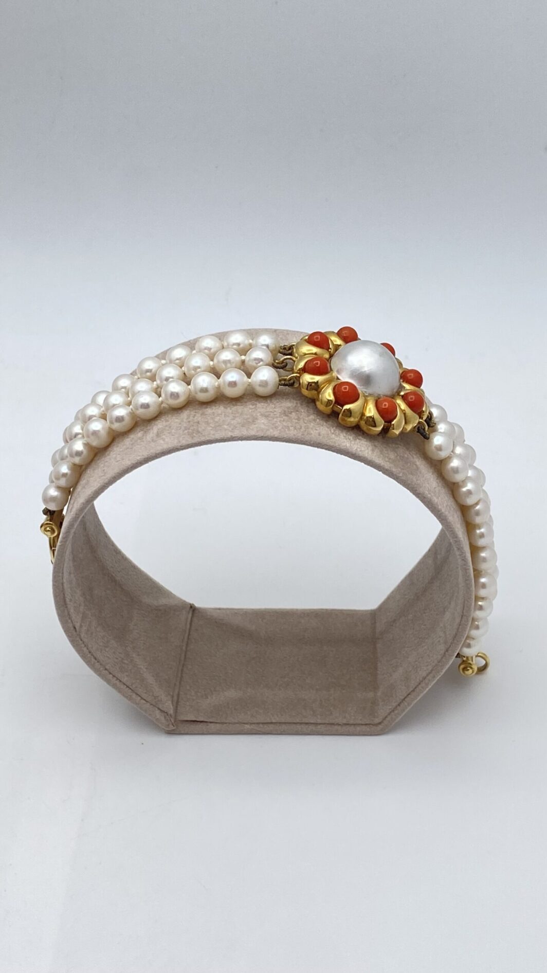 PERLE, ORO 18KT E CORALLO. BRACCIALE VINTAGE ANNI ‘70. ITALIA. - immagine 5