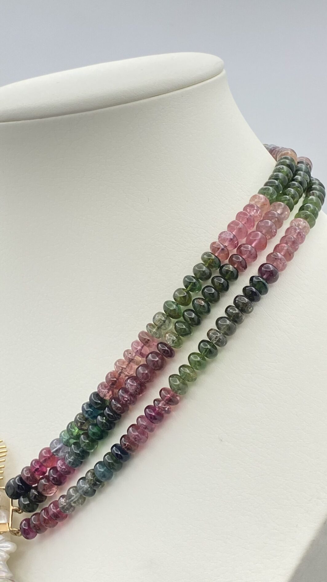 ORO, BRILLANTI, TORMALINE E MADREPERLA. COLLANA VINTAGE - immagine 11