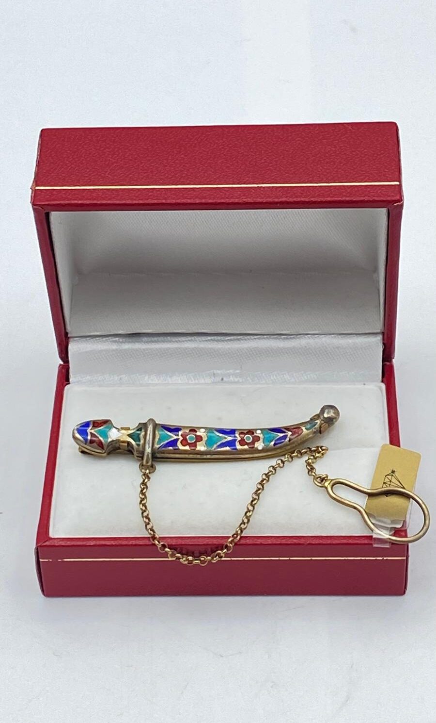 ARGENTO CLOISONNE. FERMACRAVATTA FIRMATO ALEX DOLM. ANNO 1890