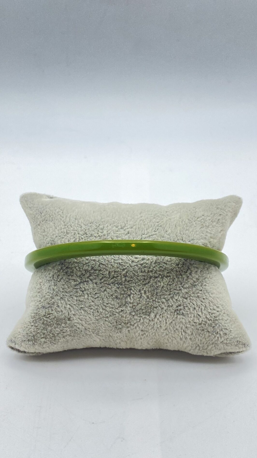 BACHELITE. BRACCIALE VERDE OLIVA. USA ANNI ‘40. - immagine 4