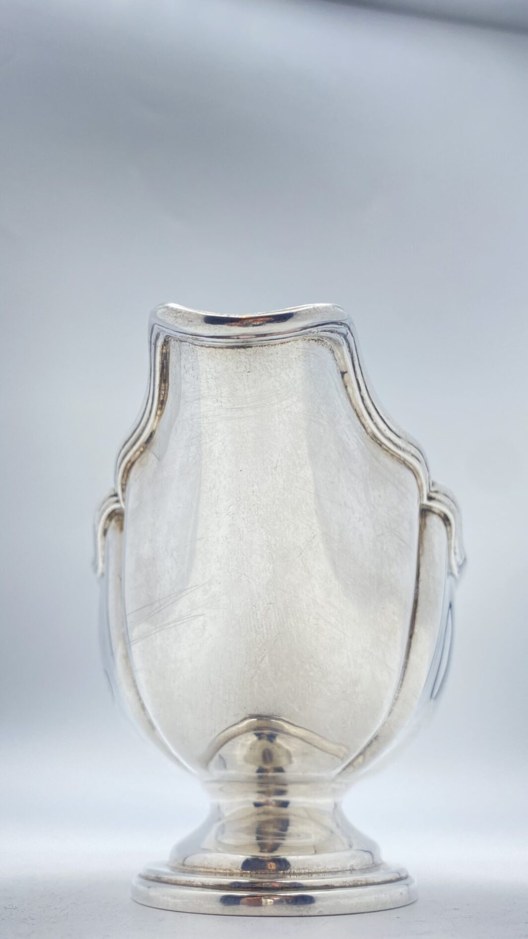 ARGENTO. ELEGANTE SALSIERA. EPOCA GIORGIO IV. ANNO 1823. - immagine 10