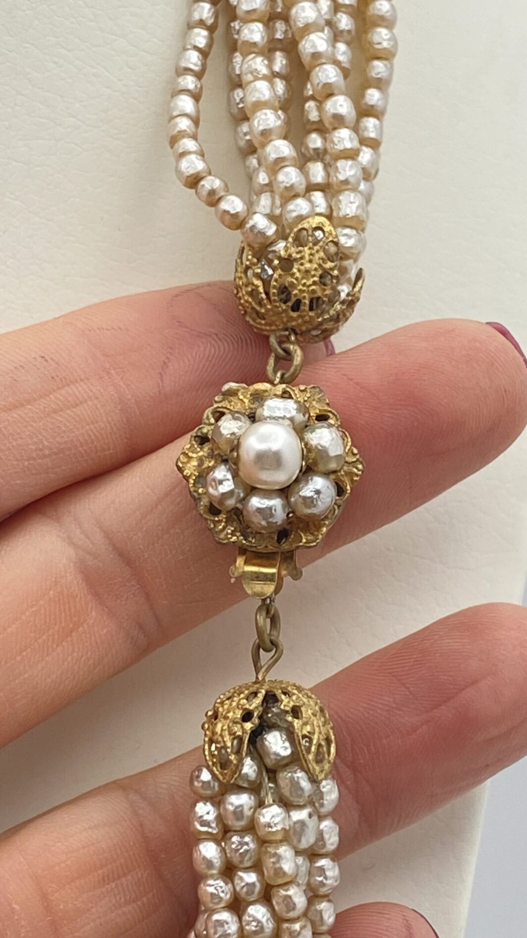 “MIRIAM HASKELL”. COLLANA LUNGA A TORCHON DI PERLE BAROCCHE. BIGIOTTERIA ANNI ‘40. U.S.A. - immagine 5