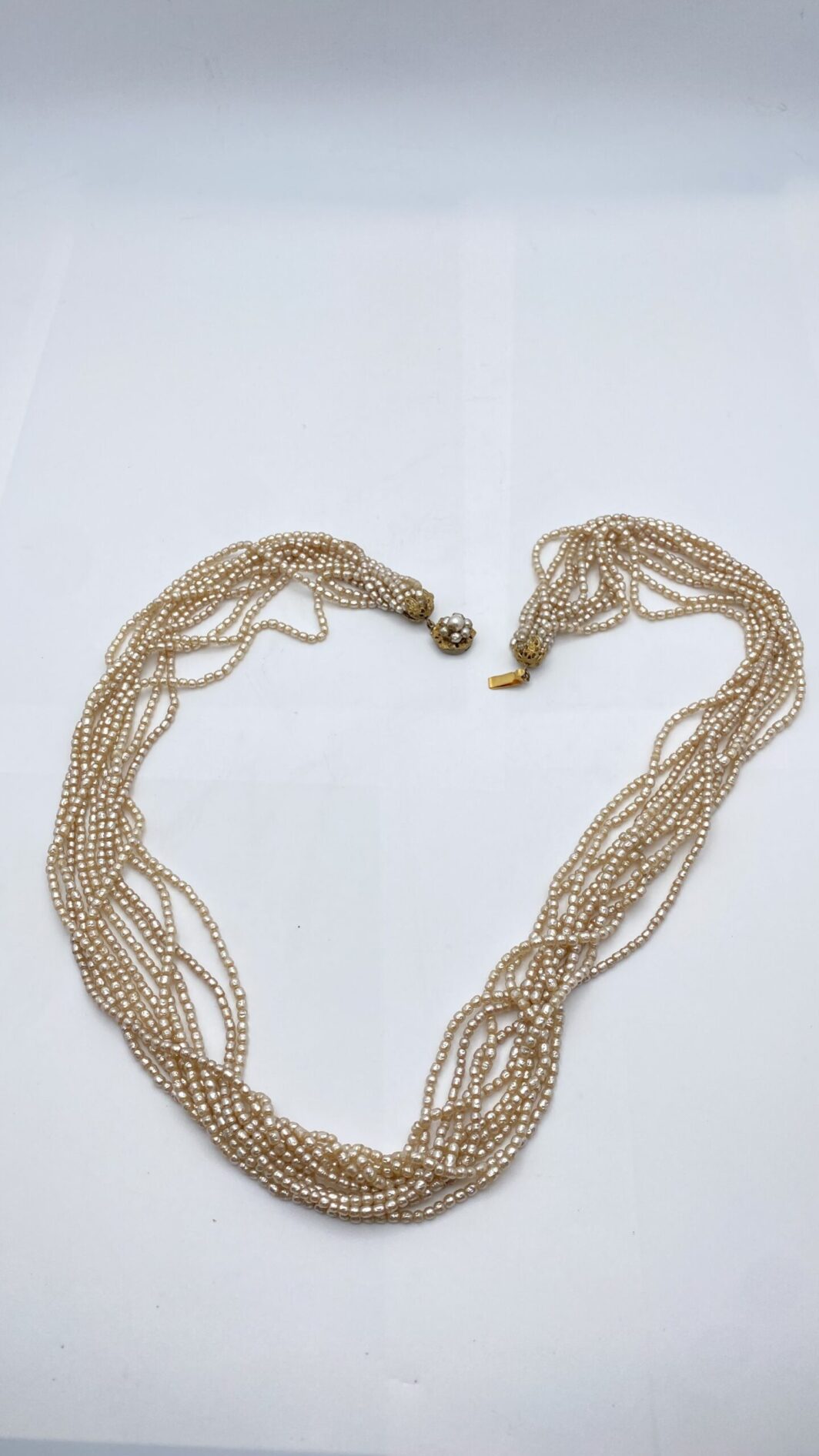 “MIRIAM HASKELL”. COLLANA LUNGA A TORCHON DI PERLE BAROCCHE. BIGIOTTERIA ANNI ‘40. U.S.A. - immagine 11