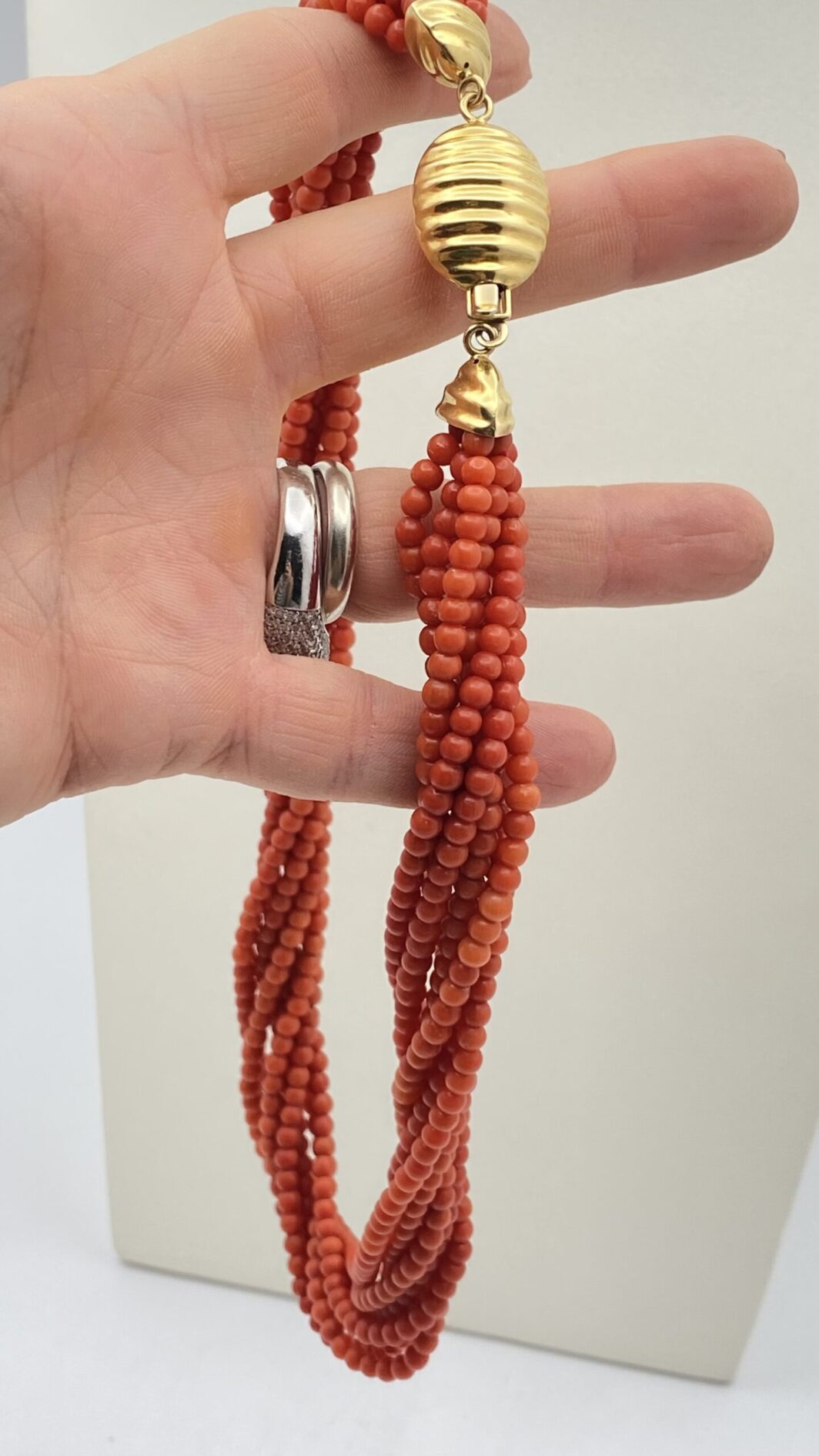 CORALLO SARDO E ORO 18KT. COLLIER VINTAGE. ITALIA ANNI ‘70/‘80. - immagine 12