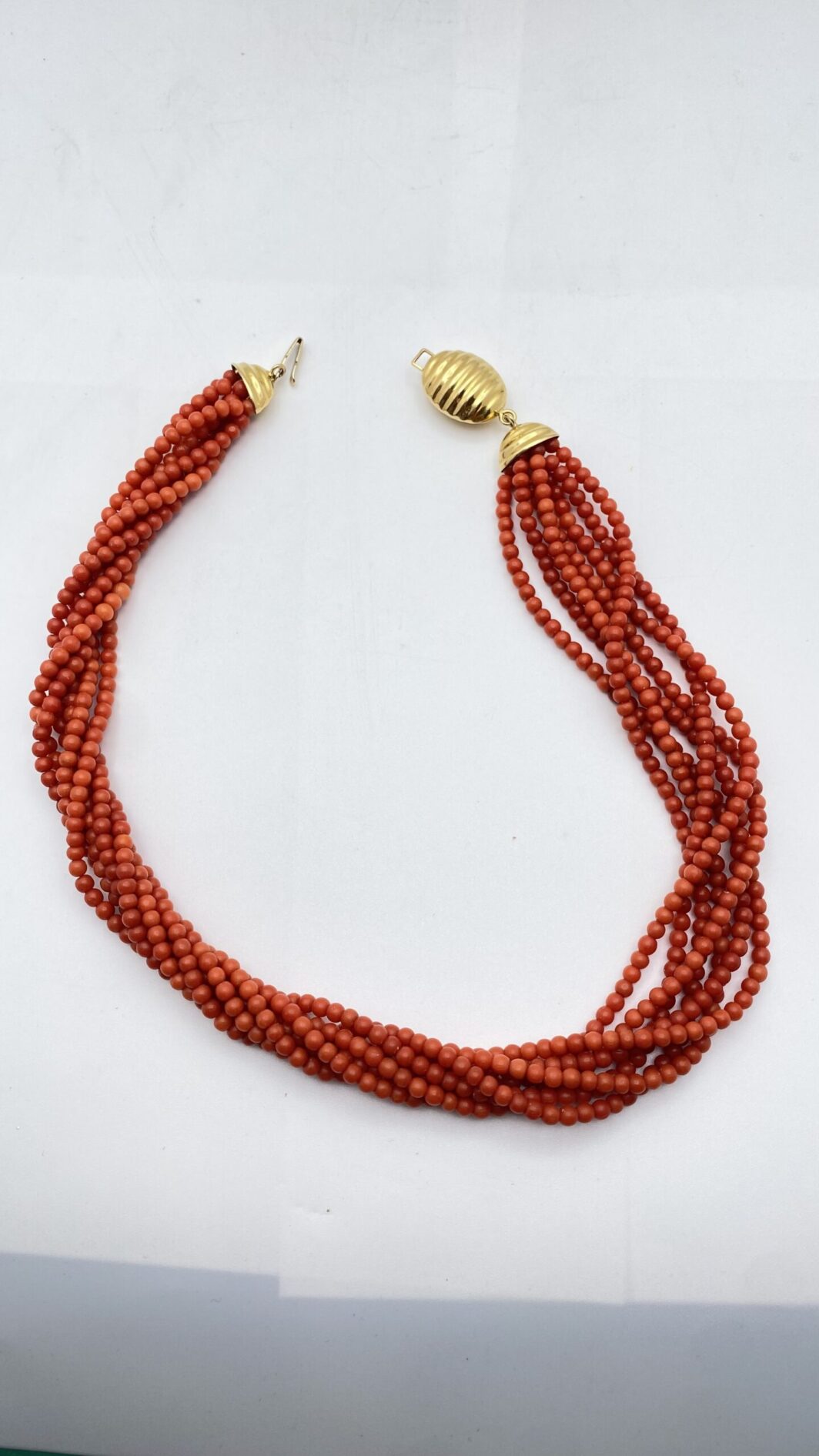 CORALLO SARDO E ORO 18KT. COLLIER VINTAGE. ITALIA ANNI ‘70/‘80. - immagine 16