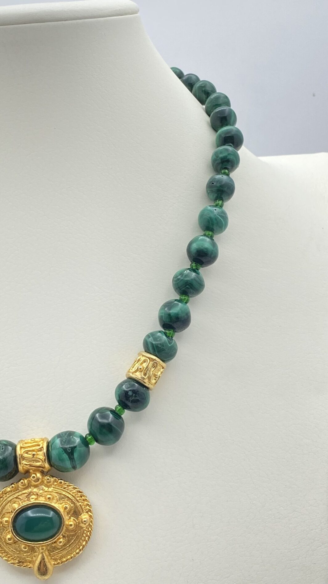 COLLIER IN MALACHITE E METALLO GOLDTONE. ANNI ‘80 - immagine 4