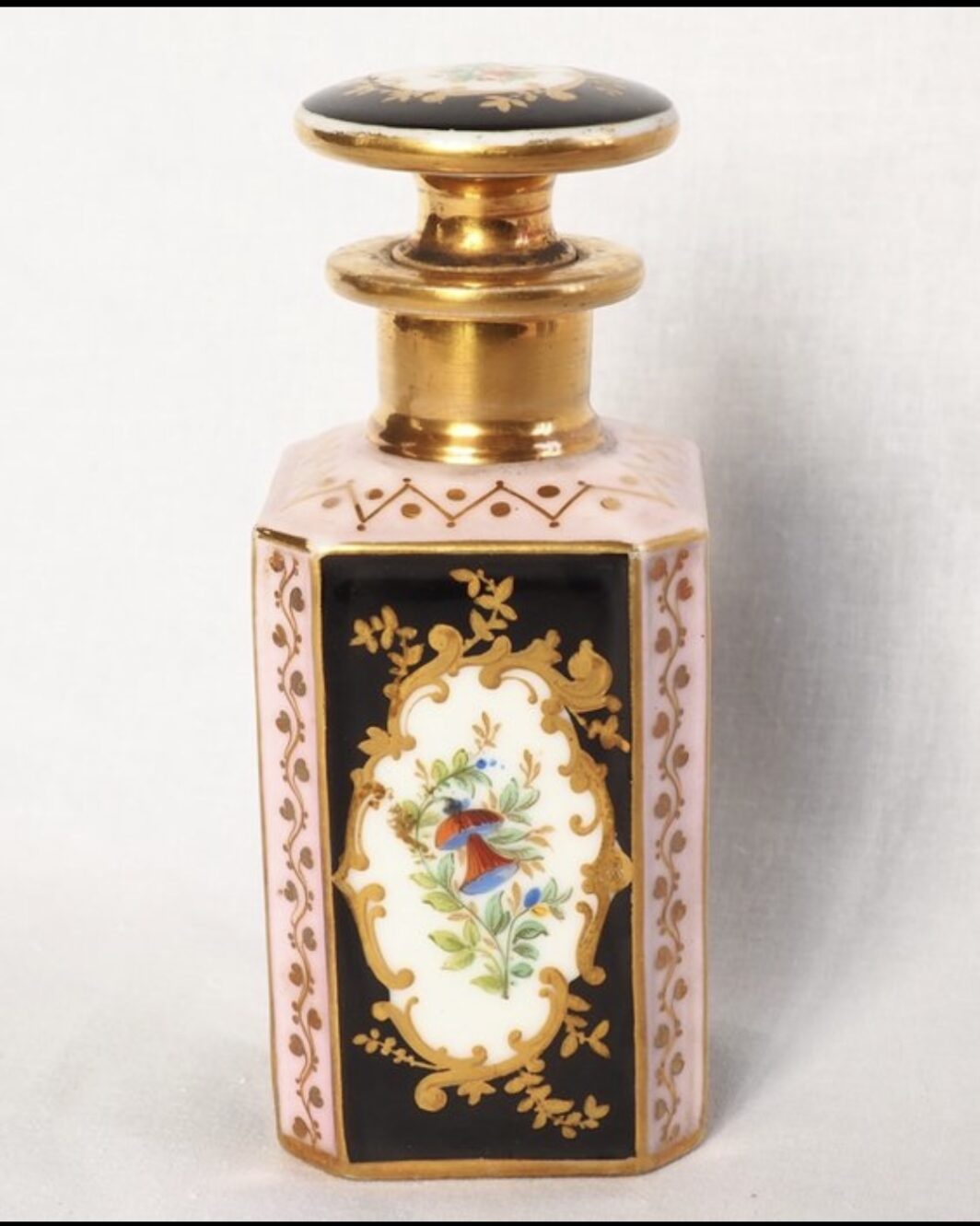 PORCELLANA DI PARIGI, STILE JACOB PETIT. PORTAPROFUMO. FRANCIA 1840/50. - immagine 2