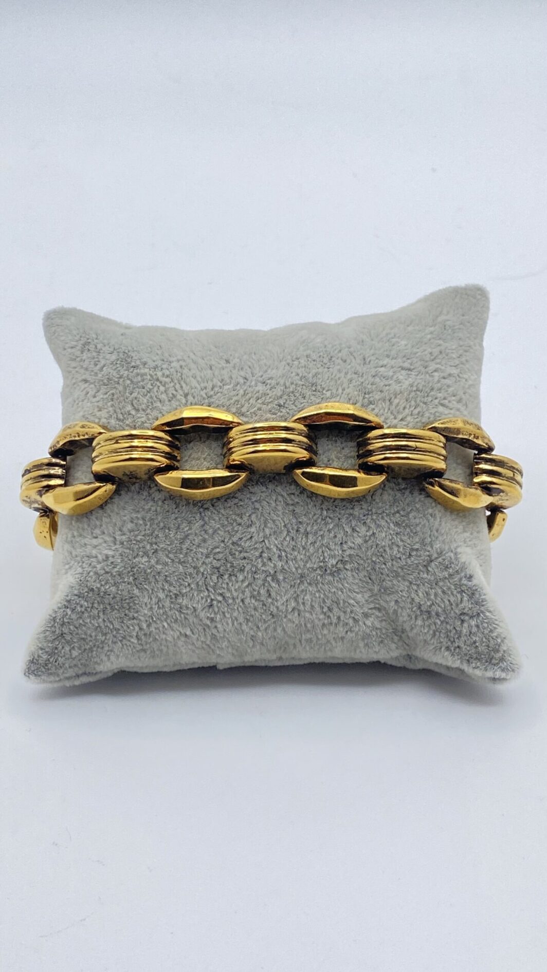 BRACCIALE ART DECO IN ARGENTO DORATO. FRANCIA ANNI ‘30.