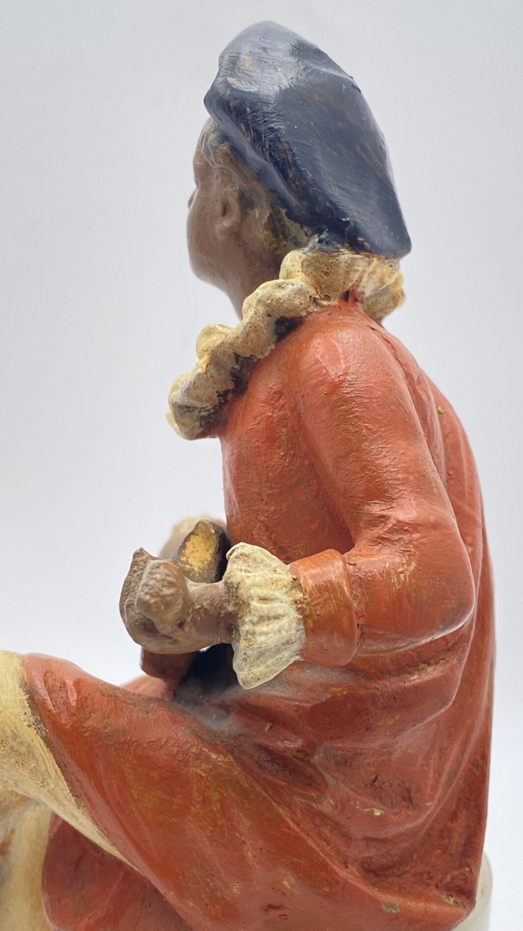 FIGURE DELLA COMMEDIA DELL’ARTE IN ANTIMONIO POLICROMO SU COLONNE DI ALABASTRO. ITALIA, FINE XIX sec. - immagine 24