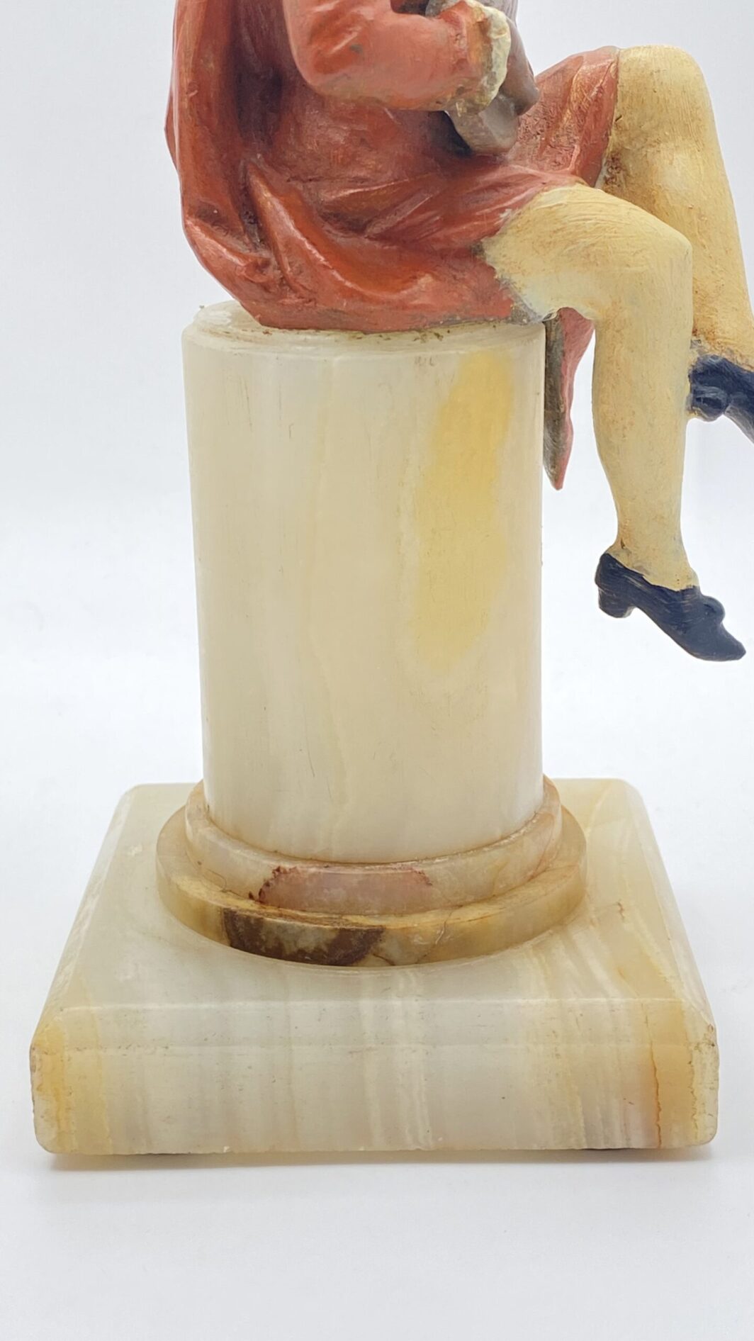FIGURE DELLA COMMEDIA DELL’ARTE IN ANTIMONIO POLICROMO SU COLONNE DI ALABASTRO. ITALIA, FINE XIX sec. - immagine 20