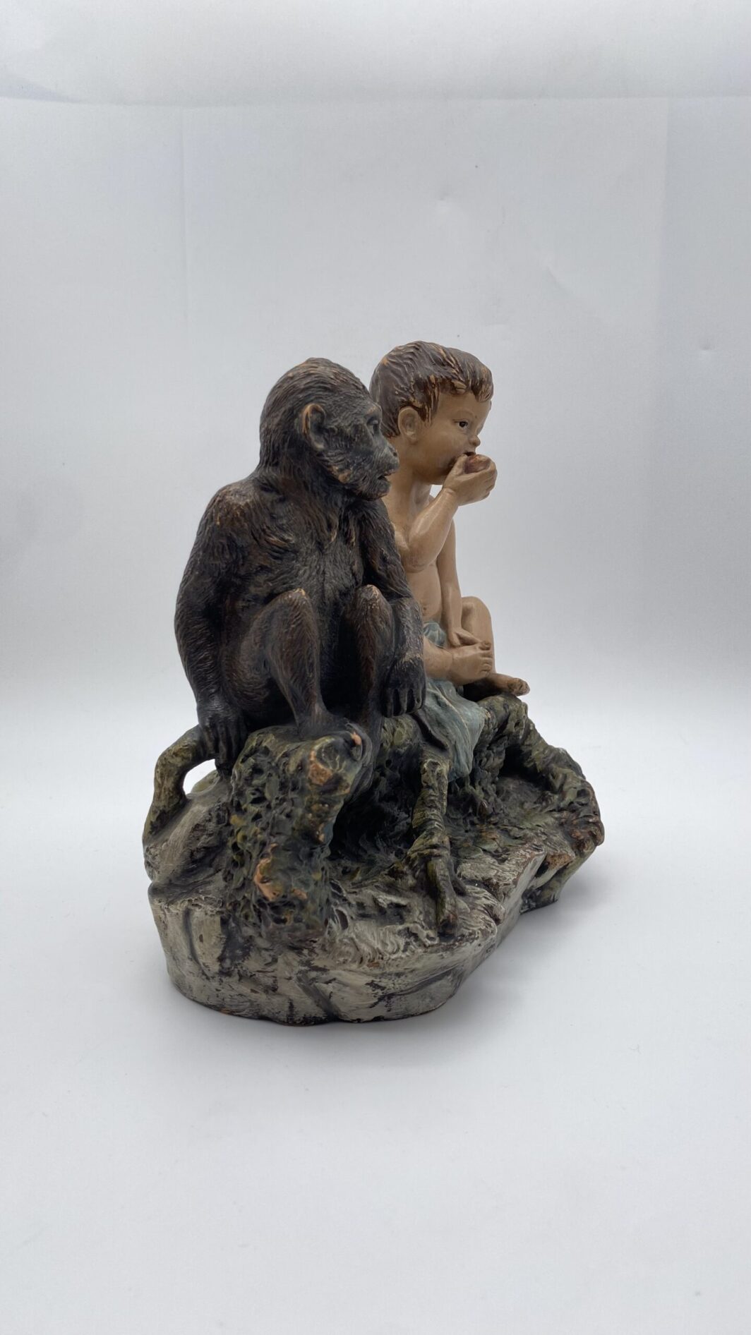MERAVIGLIOSA E RARA SCULTURA IN TERRACOTTA POLICROMA SHUTZ MARK, A TIRATURA LIMITATA, FIRMATA DAL MAESTRO EGOISE, INTITOLATA “L’EGOISMO” REALIZZATA IN STILE ORIENTALISTA. GERMANIA, ANNO 1892. - immagine 6