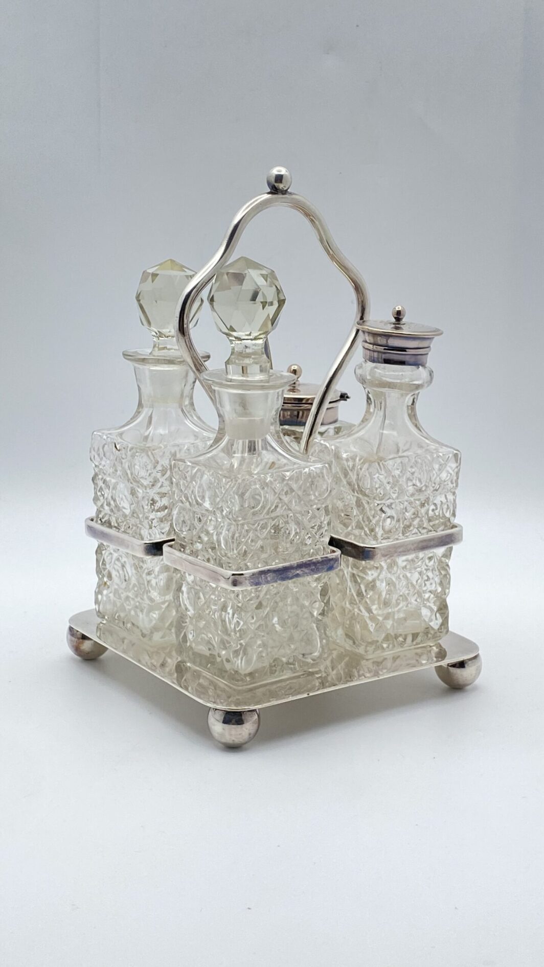CRUET IN SHEFFIELD. PUNZONI DELL’ORAFO BARKER BROTHERS & Co. CITTÀ DI BIRMINGHAM ANNO 1886 ca. - immagine 5