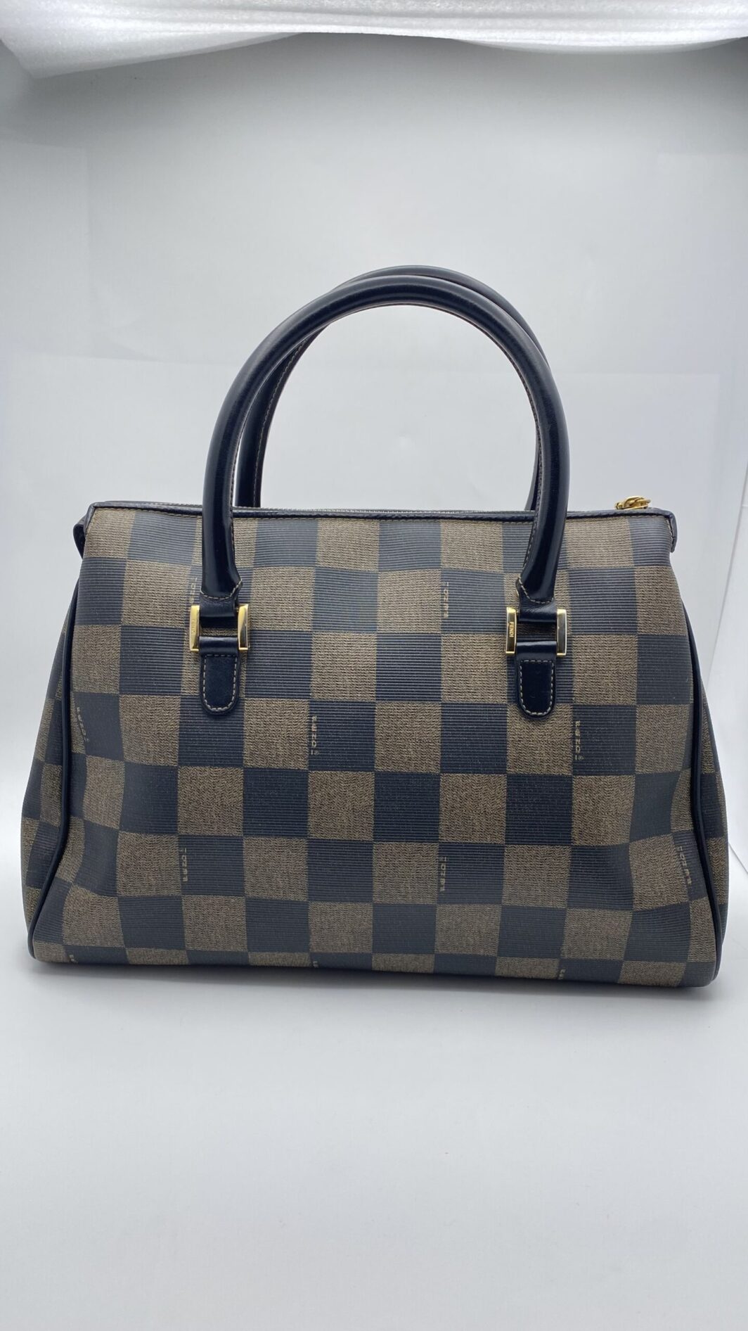 FENDI PEQUIN PVC BORSA A MANO VINTAGE IN PELLE MARRONE NERO - immagine 3