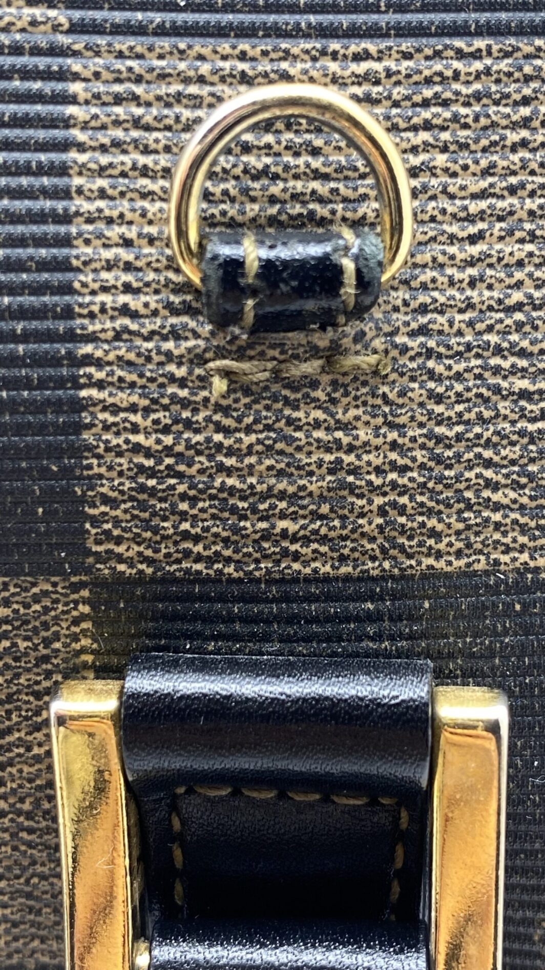 FENDI PEQUIN PVC BORSA A MANO VINTAGE IN PELLE MARRONE NERO - immagine 19