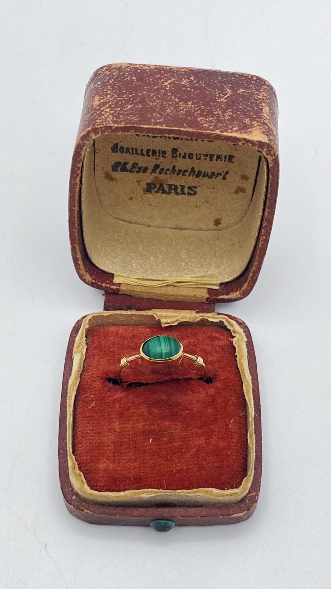 ANTICO ANELLO GEORGIANO IN ORO 9KT CON MALACHITE. INGHILTERRA, EPOCA GIORGIO IV, 1820 ca. - immagine 9