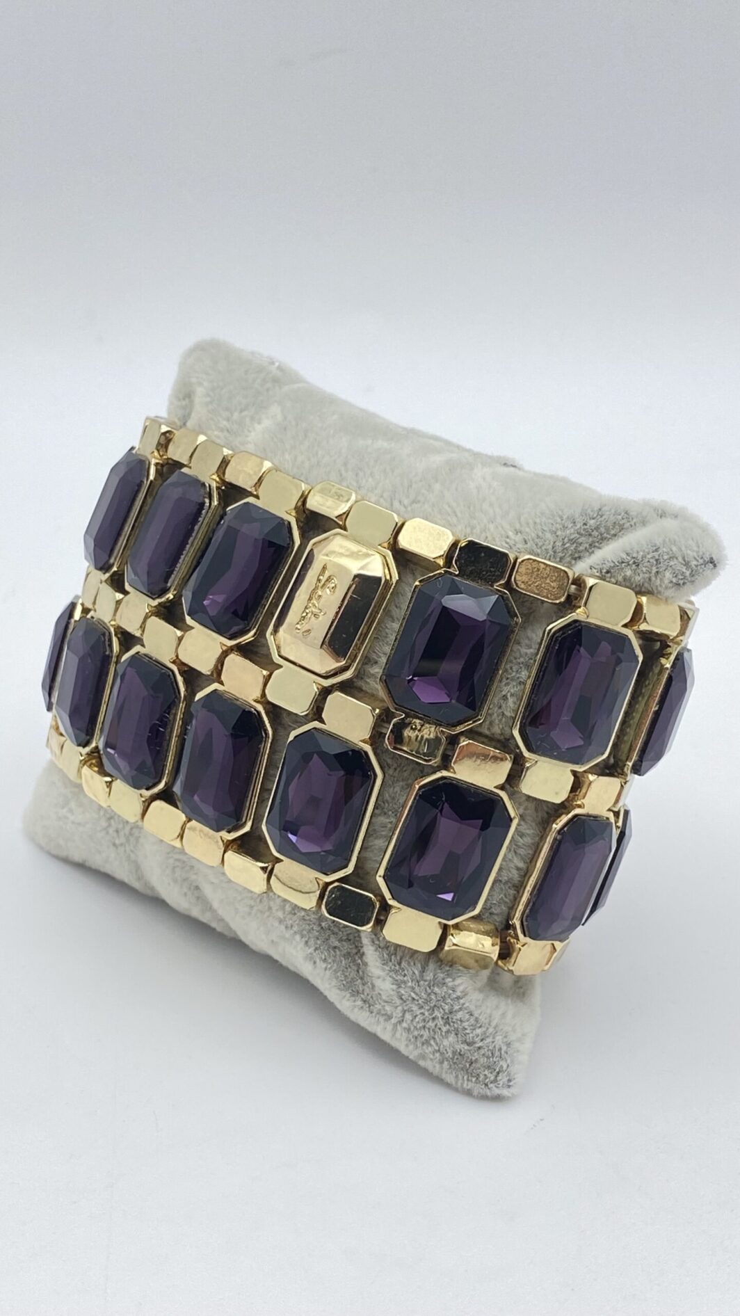 “SODINI” VINTAGE. BRACCIALE ELASTICO IN METALLO GOLDTONE E CRISTALLI. - immagine 3