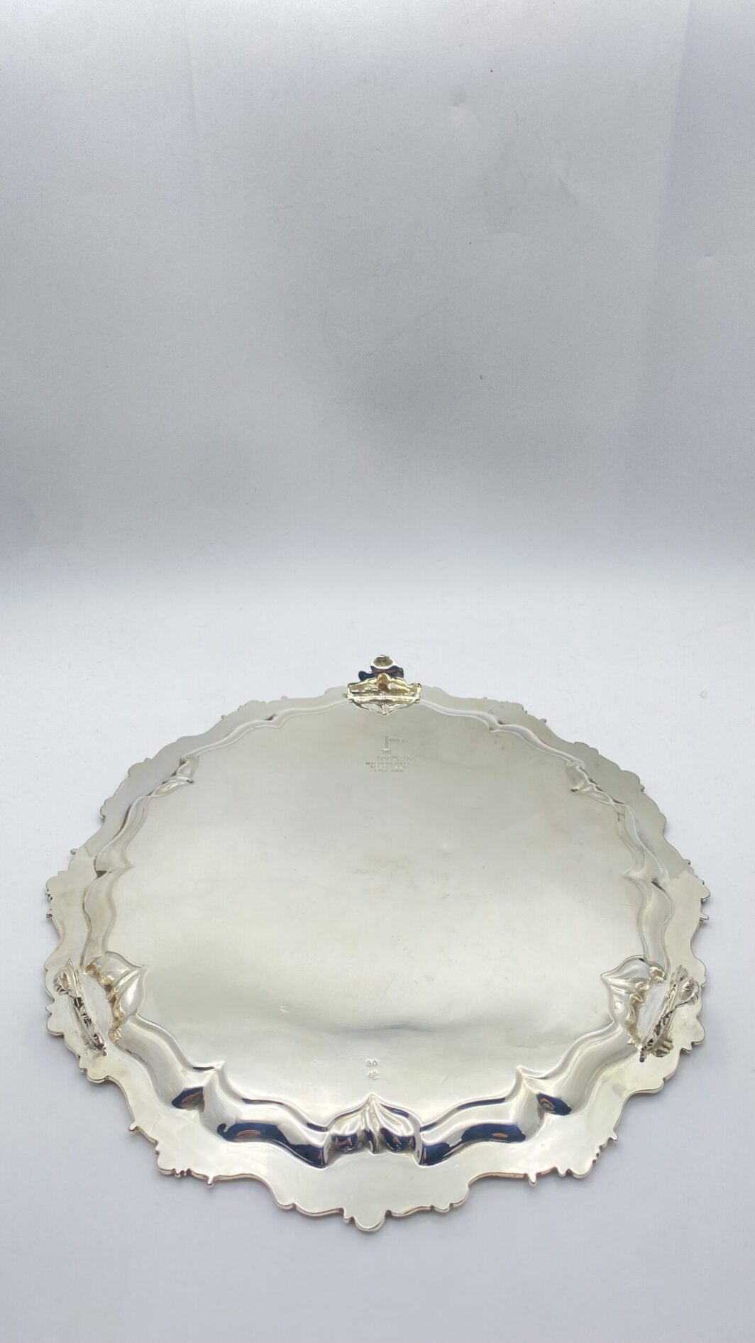 SALVER IN SHEFFIELD FIRMATO WALKER & HALL. CITTÀ DI SHEFFIELD, ANNO 1861. - immagine 8
