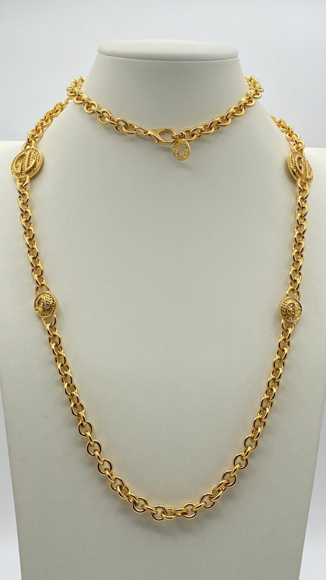 “GUY LAROCHE” PARURE IN METALLO GOLDTONE. PARIGI, VINTAGE ANNI ‘80. - immagine 12