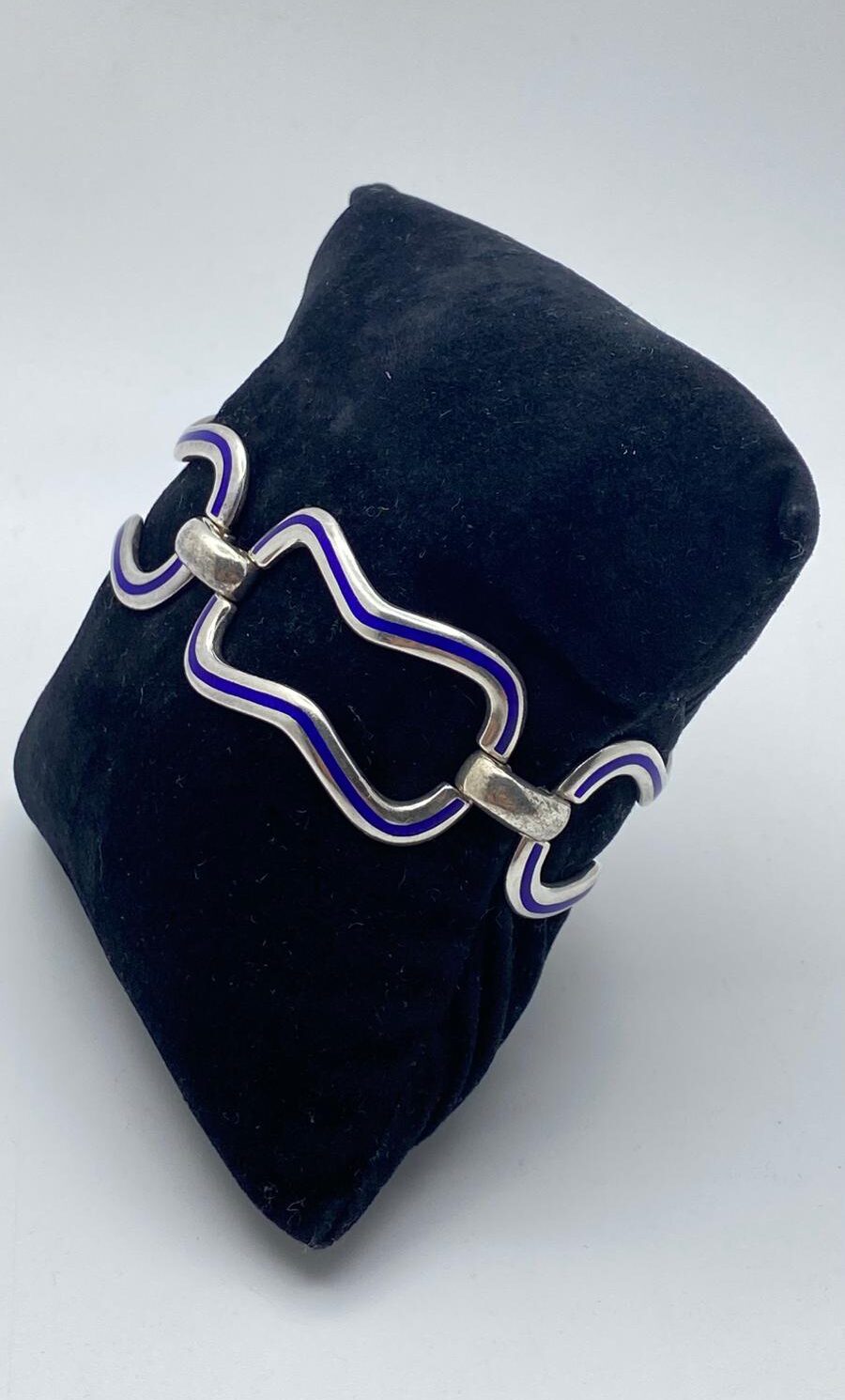 RAFFINATO BRACCIALE ARTE DECO IN ARGENTO 925. ANNI '20-'30.