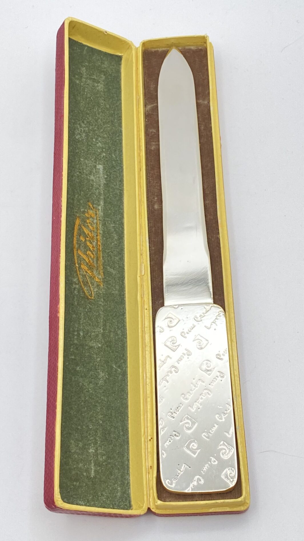 ORIGINALE TAGLIACARTE VINTAGE FIRMATO “PIERRE CARDIN” IN OTTONE ARGENTATO. - immagine 8