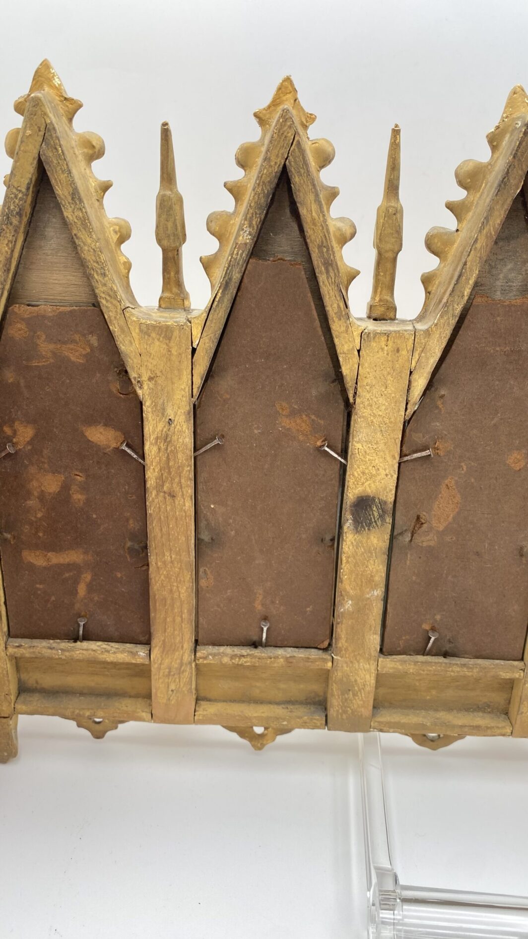 POLITTICO DI METÀ DEL XIX SECOLO, DECORATO IN ORO ZECCHINO, CON INCISIONI COEVE DEGLI ARCANGELI. - immagine 25